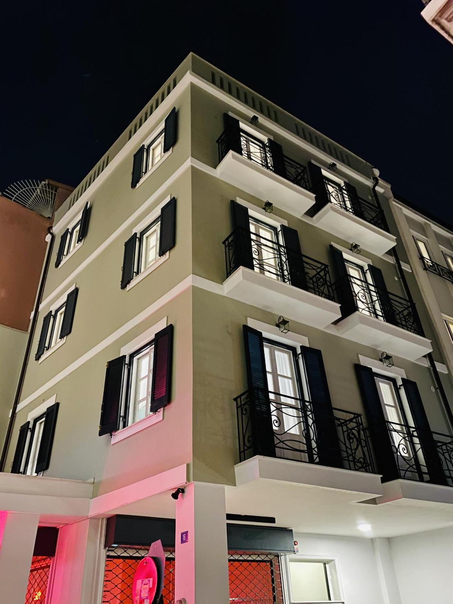 Central Syntagma Square Studio In Athens - Shell Luaran gambar